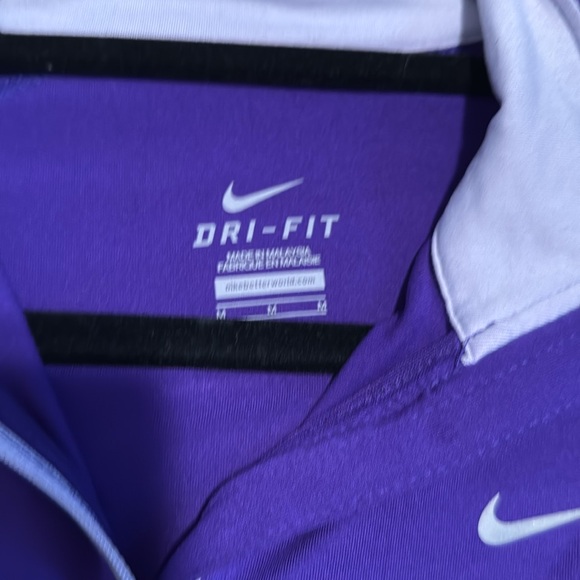 Nike 1/4 zip deep purple top - Picture 3 of 5